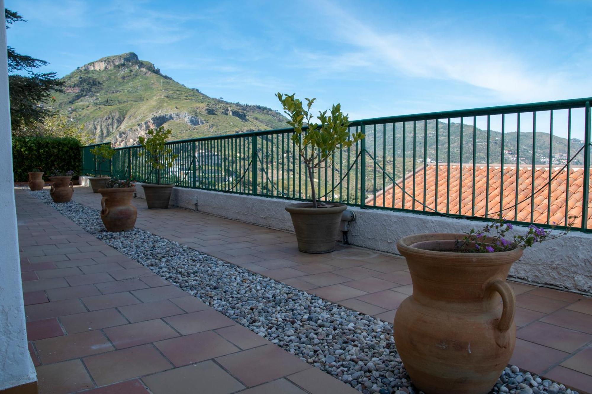 Taormina Holiday Apartment Экстерьер фото